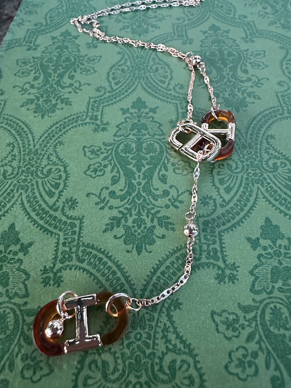 Fashion Gold -Tone Chain Necklace with Amber Resin Links - Women Jewelry